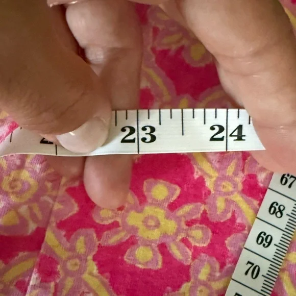 Stella Parker tank top • Woman’s medium - Picture 3 of 5